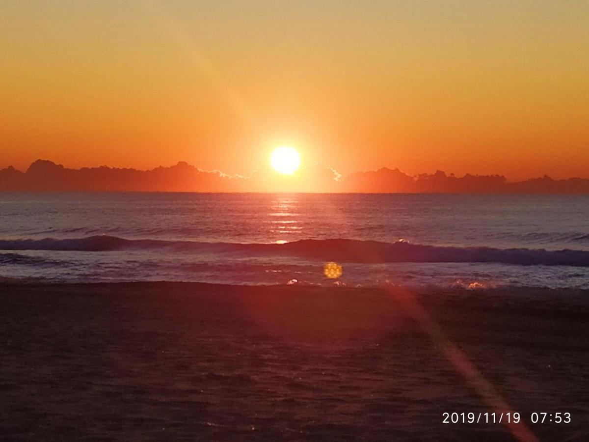 Encantador Apartamento Frente A La Playa De Bara Roda de Bará Exteriér fotografie
