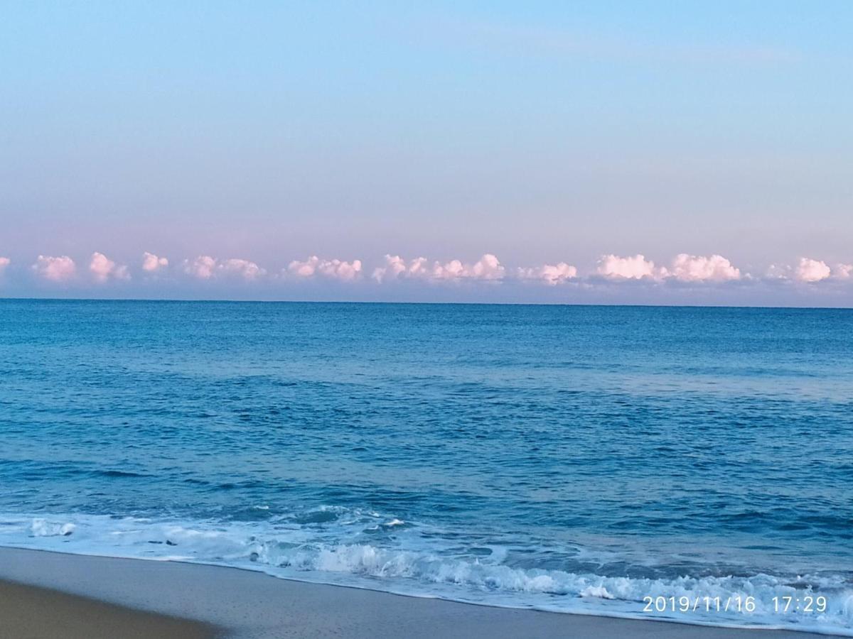 Encantador Apartamento Frente A La Playa De Bara Roda de Bará Exteriér fotografie