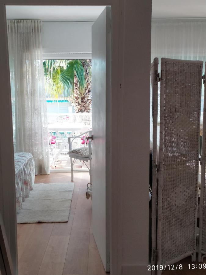 Encantador Apartamento Frente A La Playa De Bara Roda de Bará Exteriér fotografie
