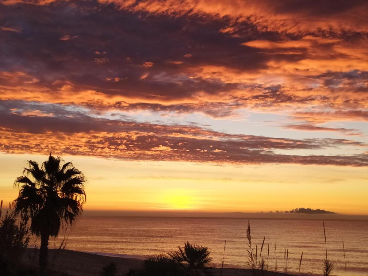 Encantador Apartamento Frente A La Playa De Bara Roda de Bará Exteriér fotografie